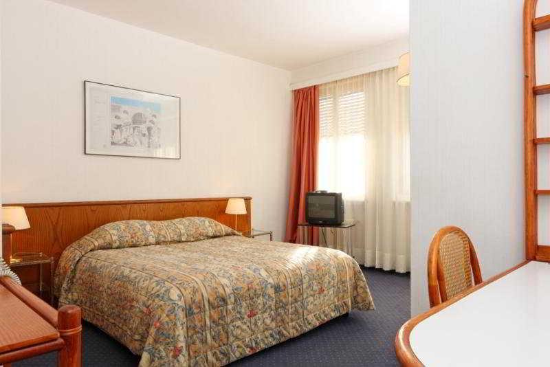 Hotel Sagitta Genf Zimmer foto